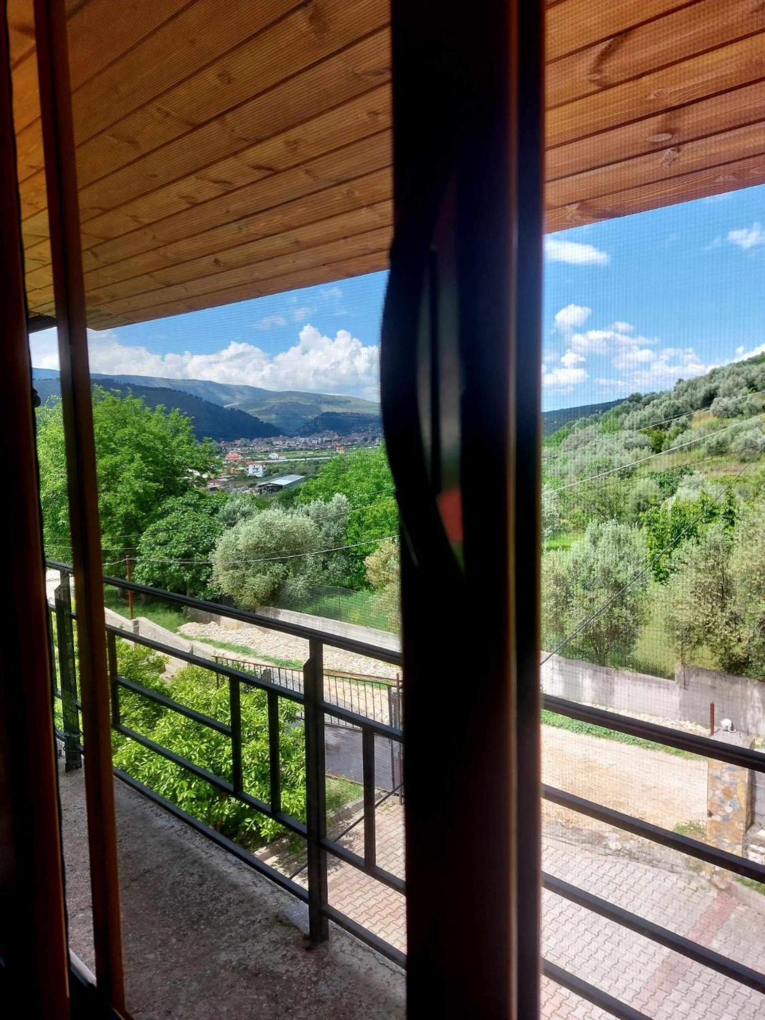 Guest House Xhaferaj Berat Exteriör bild